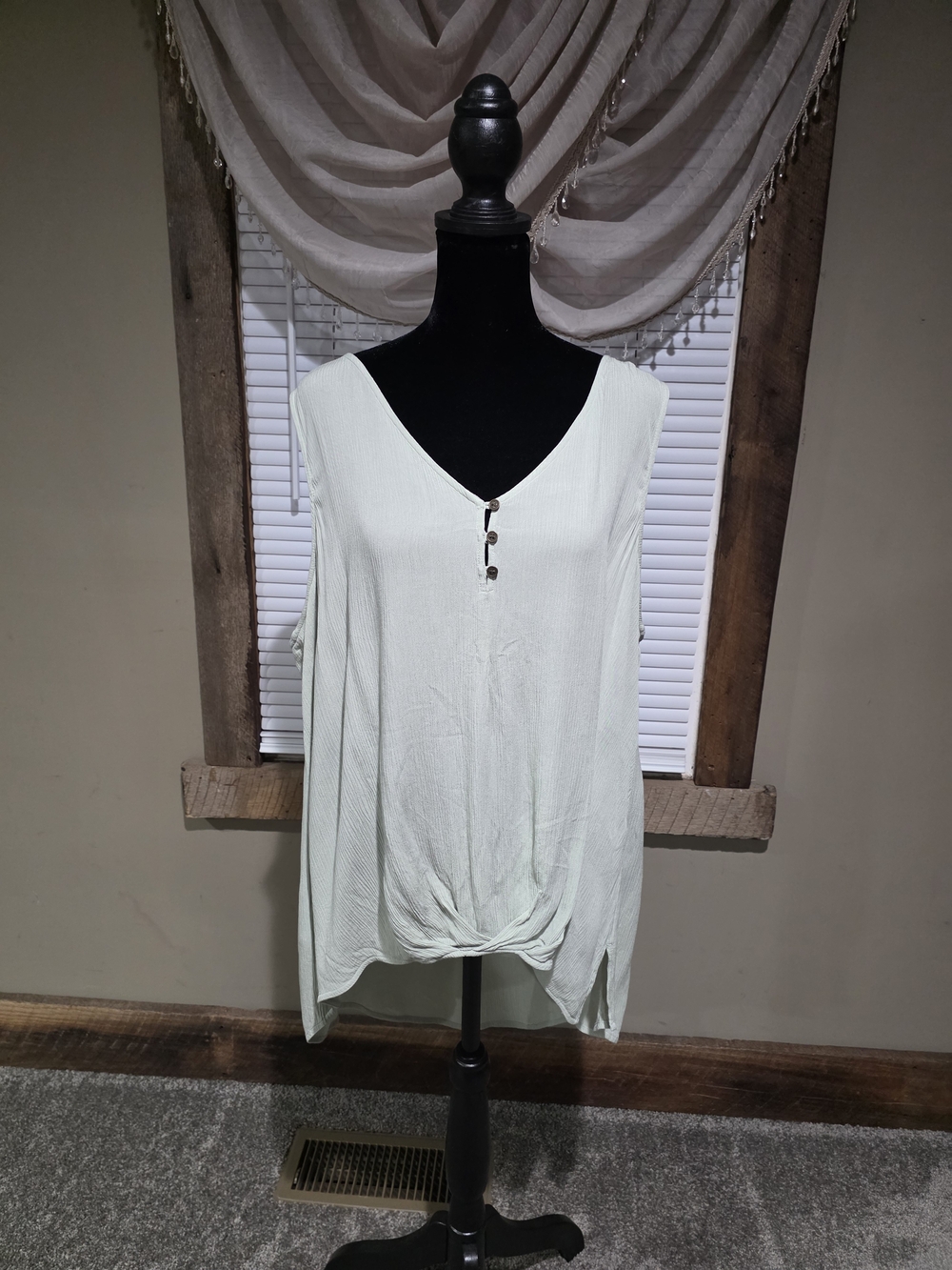 a.n.a Light Mint Sleeveless V-Neck Twist-Hem Top